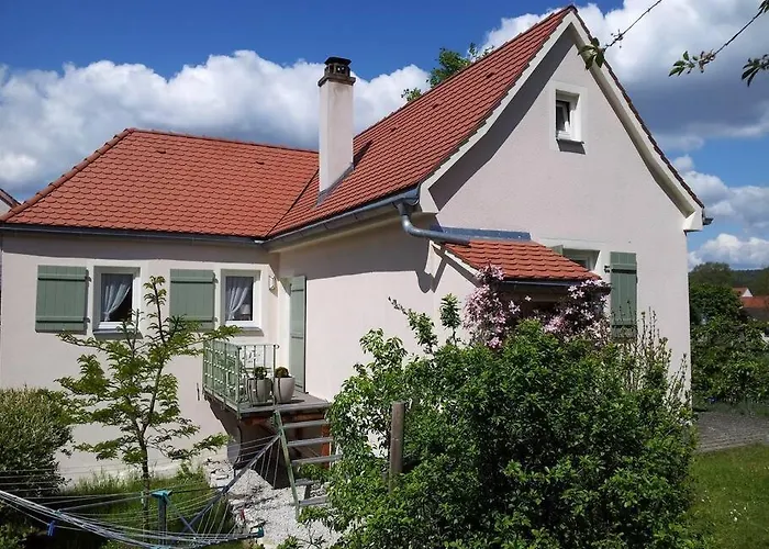 Casa de Férias Mit Garten Und Balkon