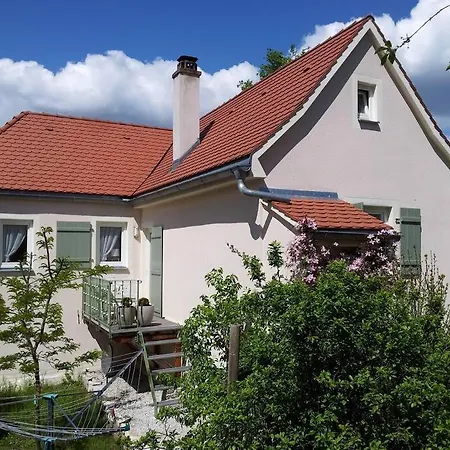 Holiday home Mit Garten Und Balkon