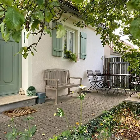 Mit Garten Und Balkon Berching