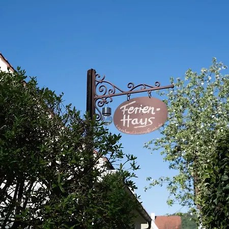 Mit Garten Und Balkon * Berching