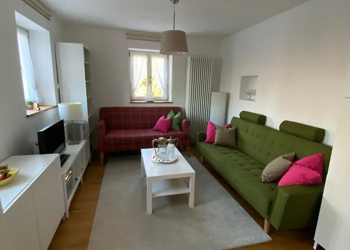 Mit Garten Und Balkon Berching