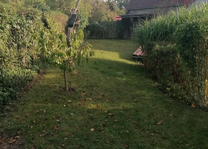 Ferienhaus Mit Garten Und Balkon